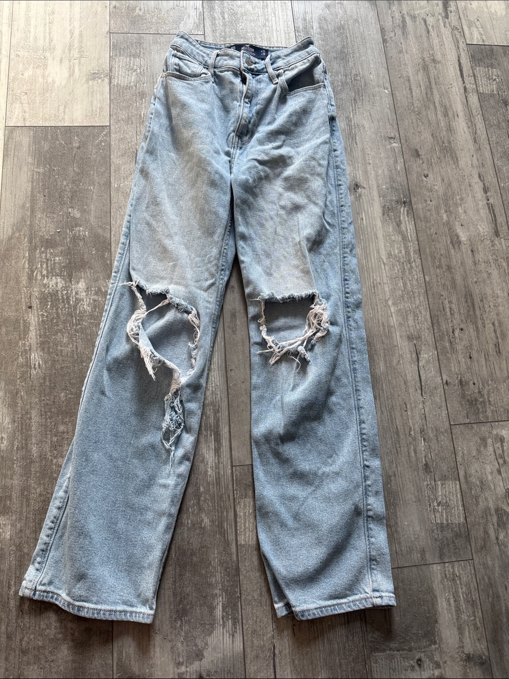 Hollister Jeans size 23